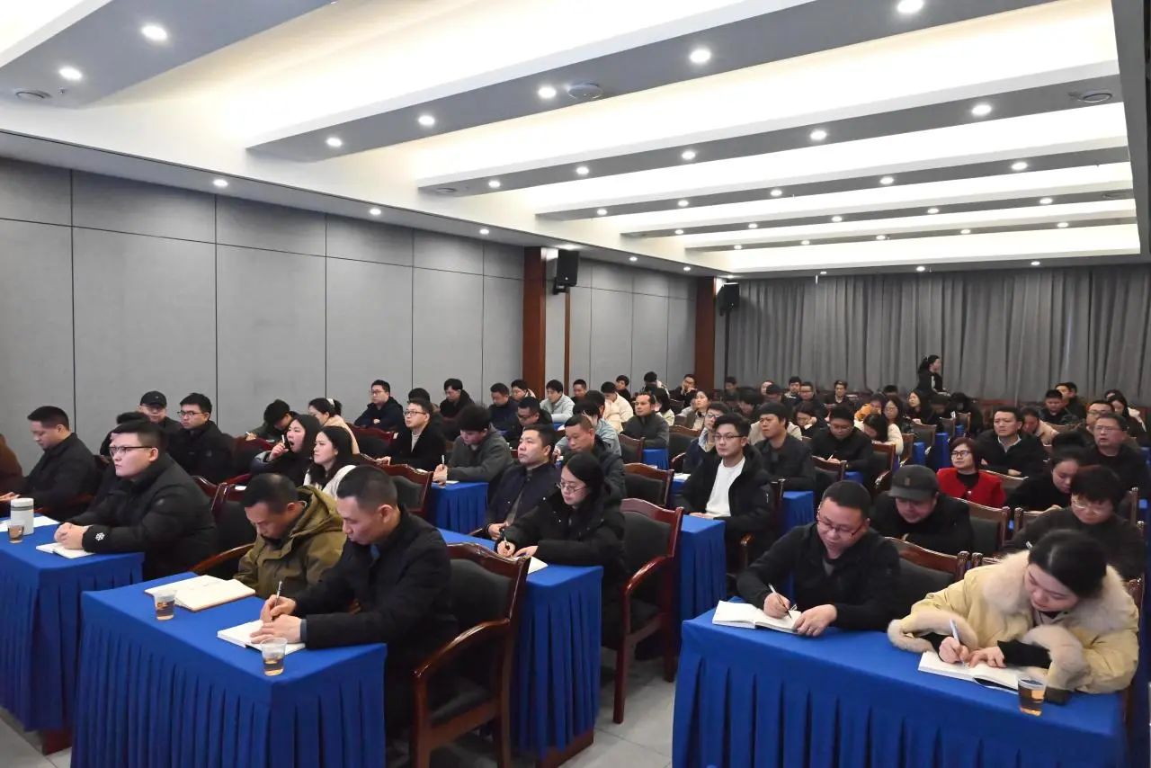 2025年習近平新時代中國特色社會主義思想進水利設